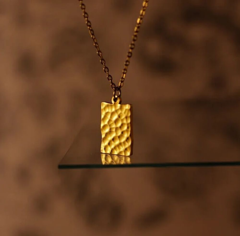 תמונה של Rocky necklace